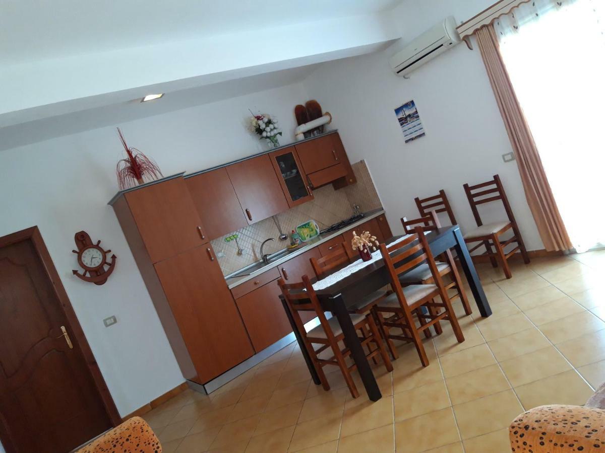 Apartament Gloria&Mitati Orikum Exterior photo
