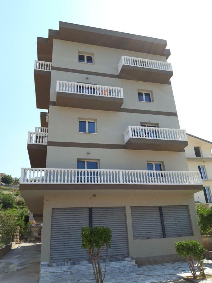Apartament Gloria&Mitati Orikum Exterior photo